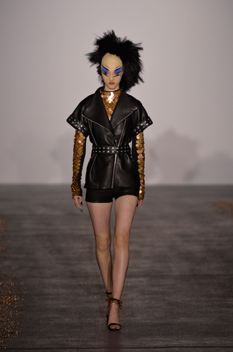 Gareth Pugh's SS16 collection