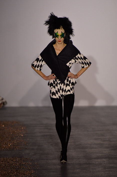Gareth Pugh's SS16 collection