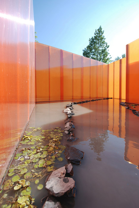 Get Wet installation by Groupe A / Annexe U