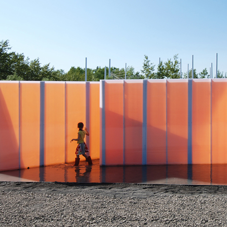 Get Wet installation by Groupe A / Annexe U