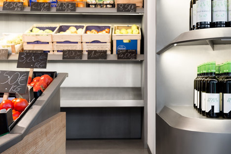 Grocery-Store_Messner-Architects_dezeen_468_13