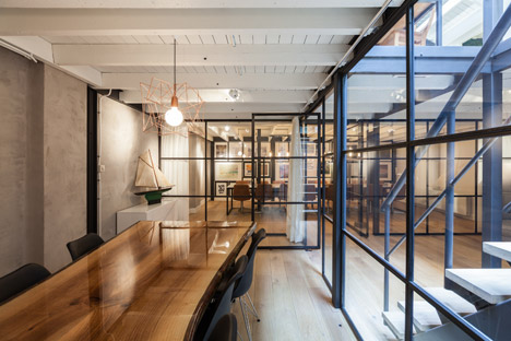 Headquarters Nedvest Capital by Studio Aa