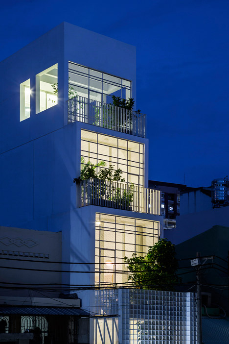 House 304 by Kientruc O