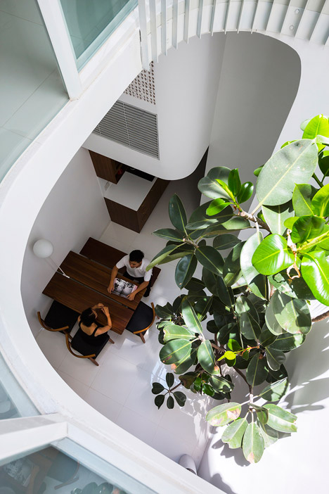 House 304 by Kientruc O