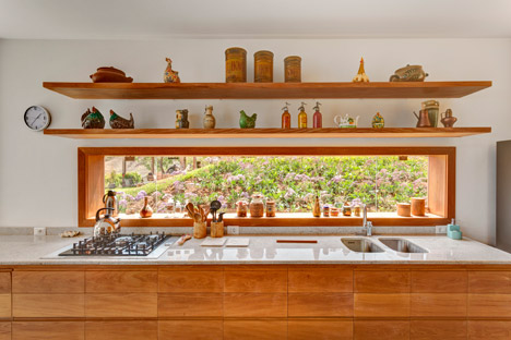House in Azpitia by Rafael Freyre