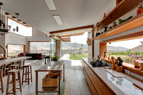 House in Azpitia by Rafael Freyre