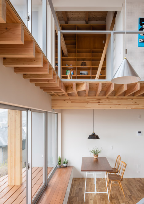 House in Kita-Kamakura by Snark and Ouvi
