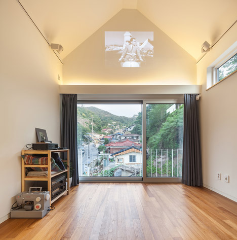 House in Seoul by OBBA