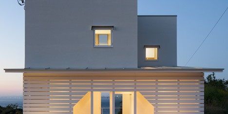 House on Awaji Island by IZUE Architects