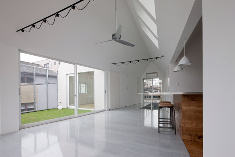 Housecut by Starpilots Architect Office
