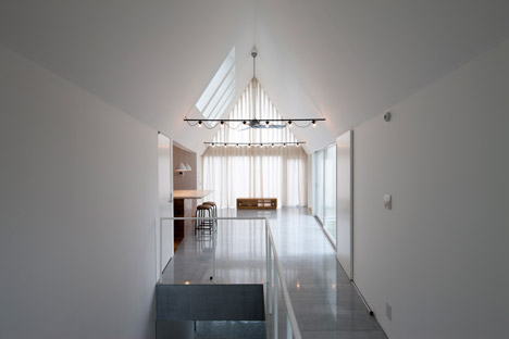 Housecut by Starpilots Architect Office