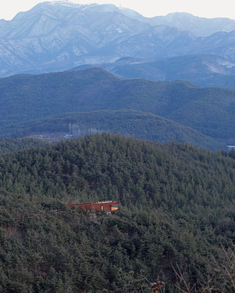 Hyunama House by Seung H–Sang of IROJE Architects