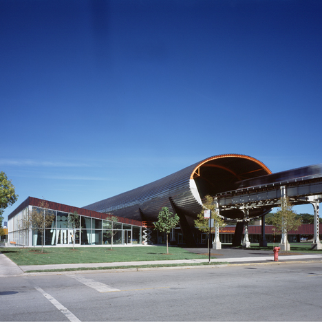 IIT Student Center+ Koolhaas_Philippe Ruault_dezeen_sqa