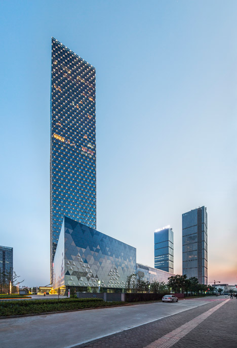 Jiangxi Nanchang Greenland Zifeng Tower by SOM