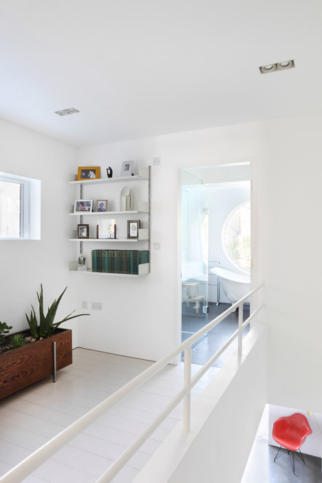 Jimi House by Paul Archer Design