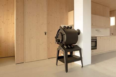 Lakehouse-in-Austria_Maximilian-Eisenkock-Architecture_dezeen_468_9