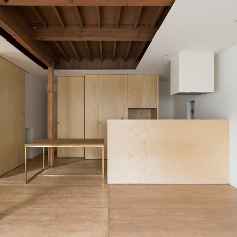 Leave Small House by Tsubasa Iwahashi