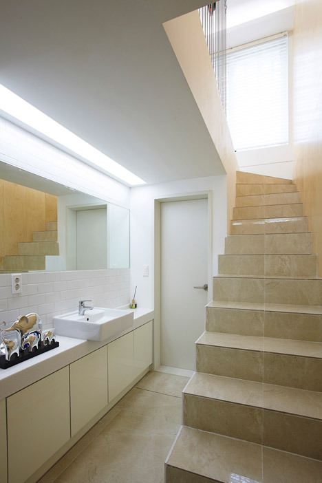 Lotus Haus by Smart Architecture