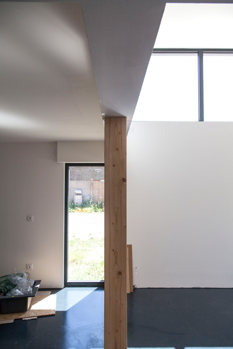 Maison B by Yoda Architecture