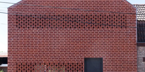 Maison B by Yoda Architecture