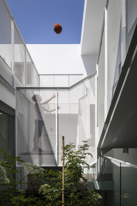 Marc Chagall school by Paritzki & Liani Architects