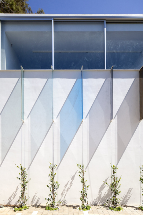 Marc Chagall school by Paritzki & Liani Architects