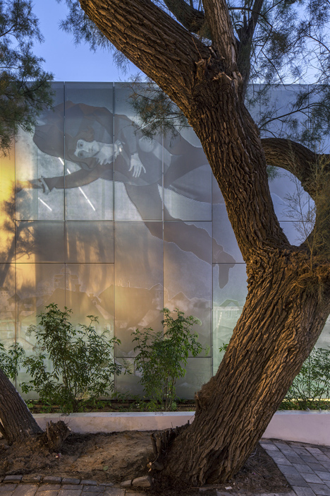 Marc Chagall school by Paritzki & Liani Architects