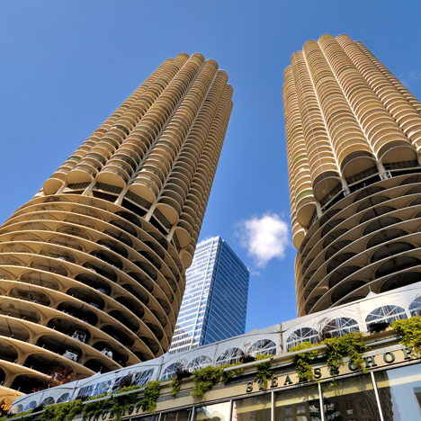 Marina City Towers_Bertrand Goldberg_shutterstock_dezeen_sqb