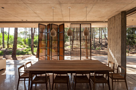 Marino House by ATV Arquitectos