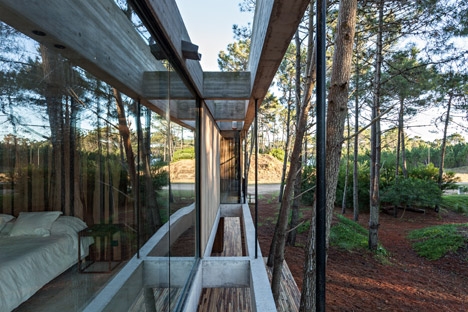 Marino House by ATV Arquitectos