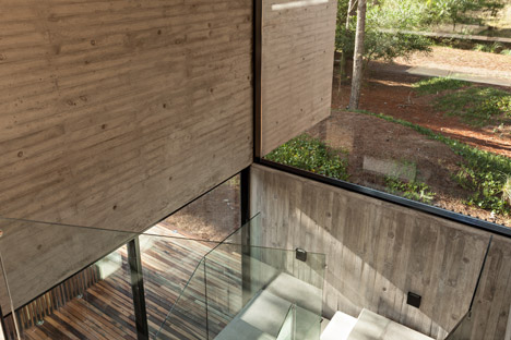 Marino House by ATV Arquitectos