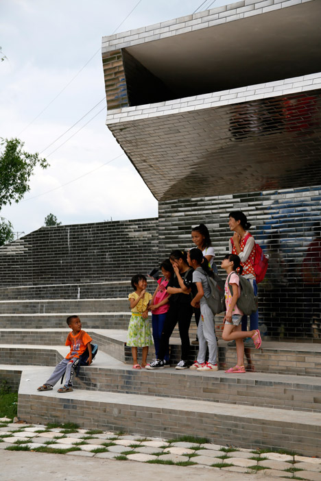 Mulan primary school by Rural Urban Framework