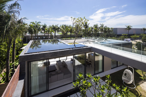 Naman Villa by MIA Design Studio
