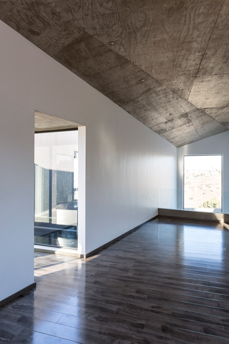 New Single Family House by T38 Studio