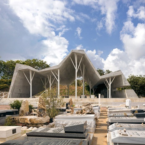 Jagged concrete canopy by Ron Shenkin shelters mourners at a cemetery in Israel