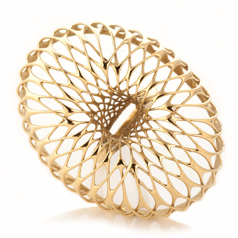 Orbis 3D-printed gold ring by Lionel T Dean