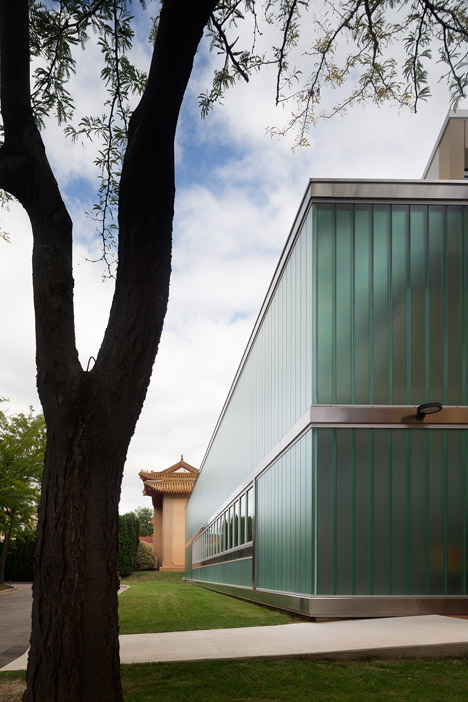 PRC Pool Enclosure by Townsend+Associates Architects