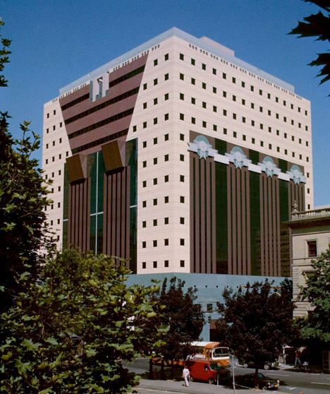 Portland Municipal Services Building, Oregon, by Michael Graves