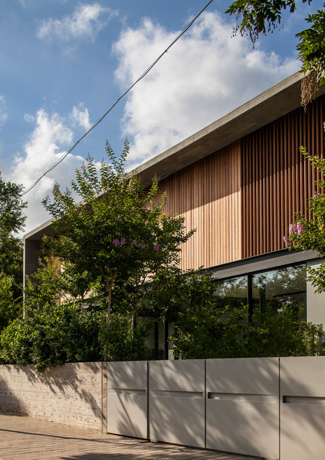 SB House by Pitsou Kedem