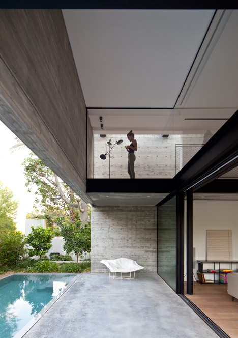 SB House by Pitsou Kedem