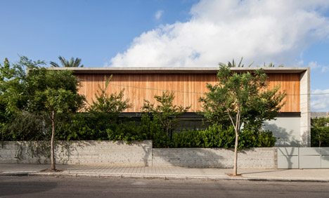 SB House by Pitsou Kedem