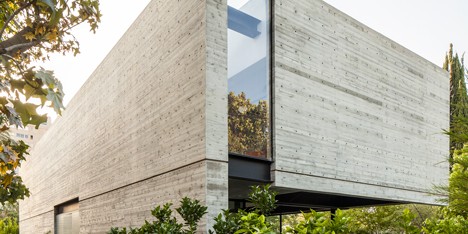 SB House by Pitsou Kedem
