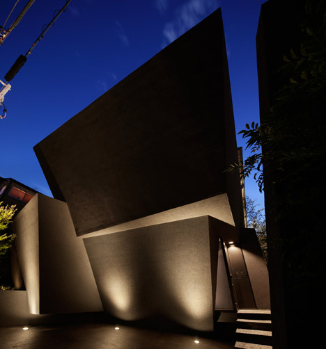 SRK_ARTechnic_Tokyo_Japan_House_dezeen_468_28