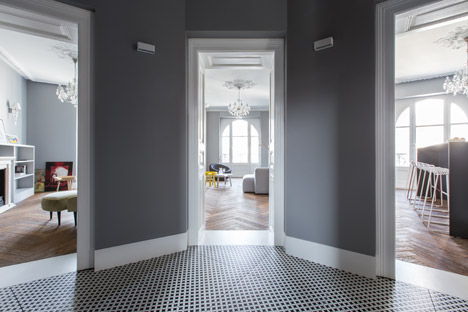 Strauss apartment by YCL