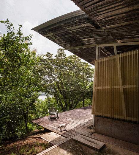 SaLo House by Patrick Dillon