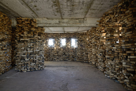 Selpo pavilion at Nikola-Lenivets by Nikolay Polissky