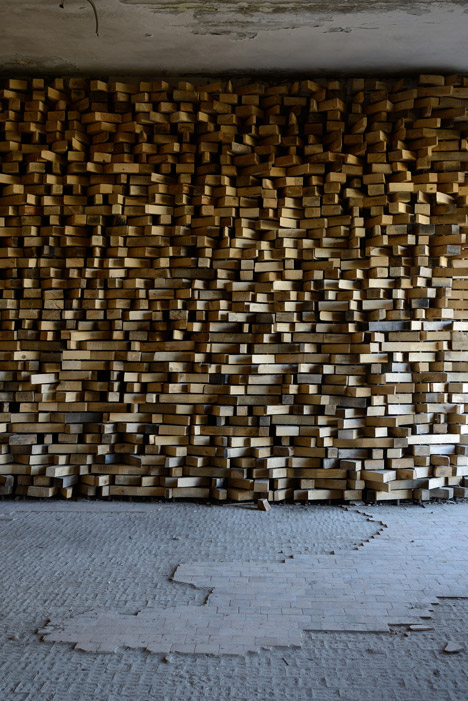 Selpo pavilion at Nikola-Lenivets by Nikolay Polissky