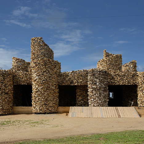 Selpo pavilion at Nikola-Lenivets by Nikolay Polissky