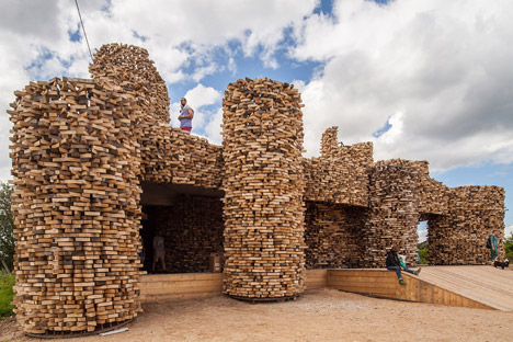 Selpo pavilion at Nikola-Lenivets by Nikolay Polissky