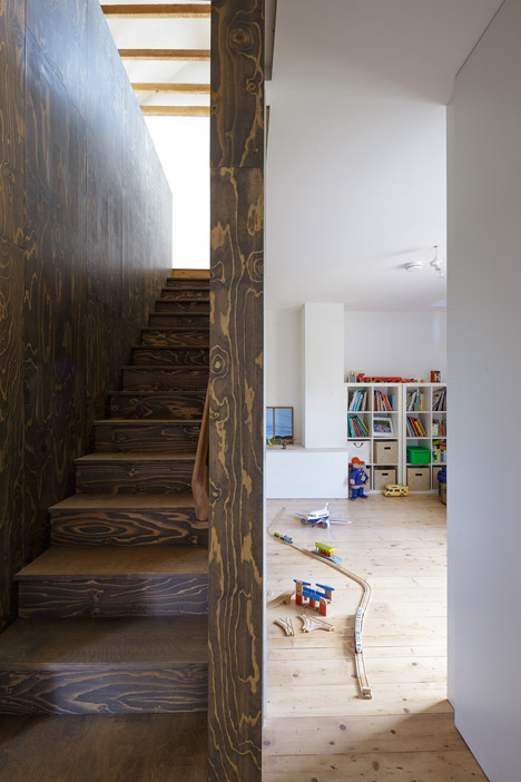 Semi-detached house in Oxford by Delvendahl Martin Architects